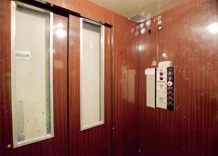 Standard Apartment by Hi5 - Gellért Spa Area